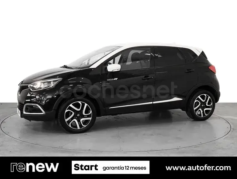 Usado Renault Captur Zen 90 CV (66 kW) 2017 Negro SUV