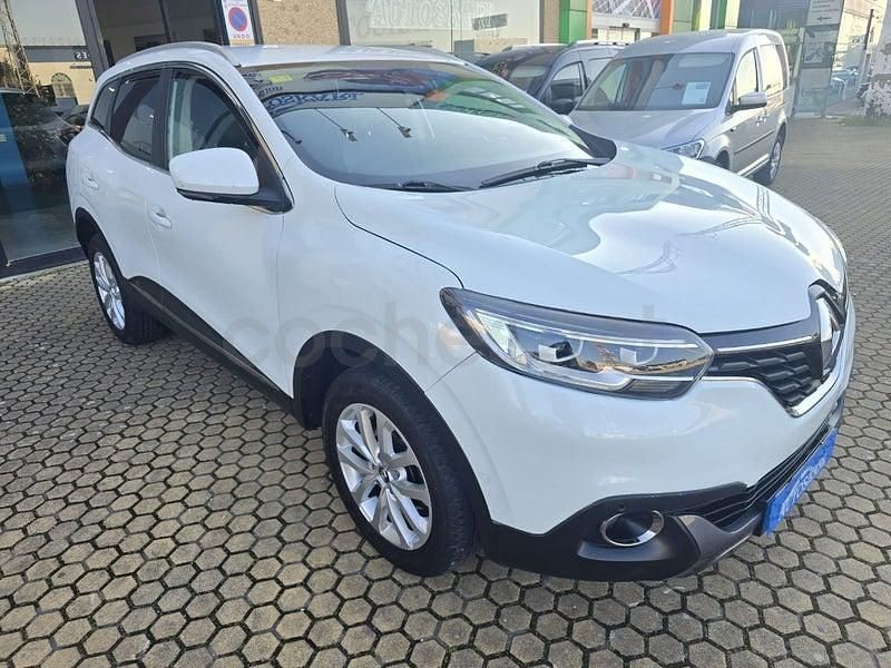 Usado Renault Kadjar Zen 130 CV (95 kW) 2018 Blanco SUV
