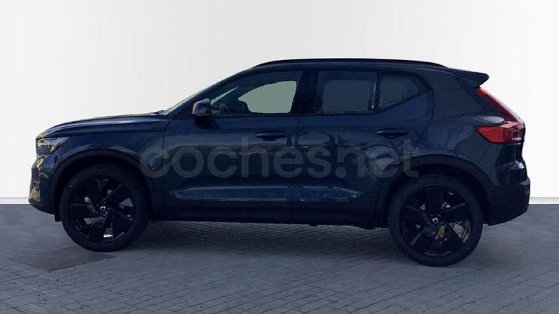 Nuevo Volvo XC40 Plus 163 CV (119 kW) 2025 Azul SUV