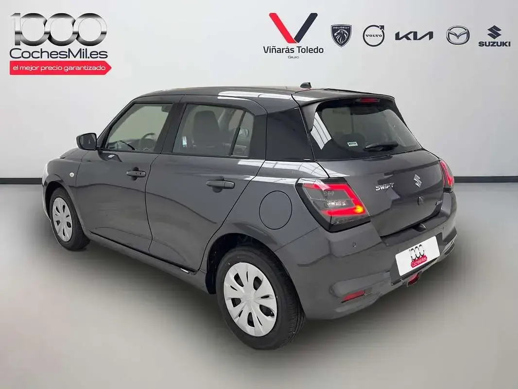 Nuevo Suzuki Swift 82 CV (60 kW) 2026 Gris Utilitario