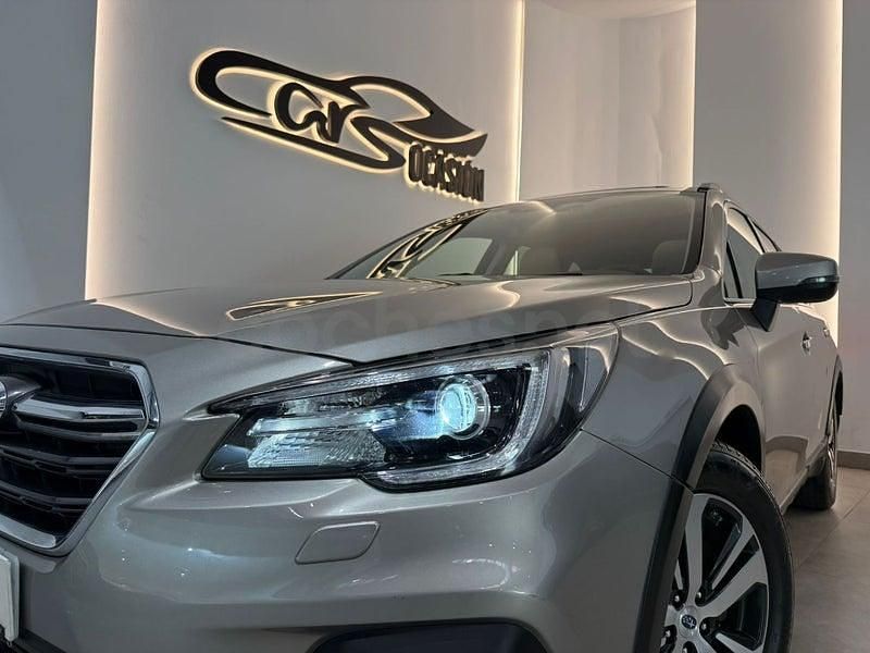 Usado Subaru Outback 175 CV (128 kW) 2019 Beige Familiar