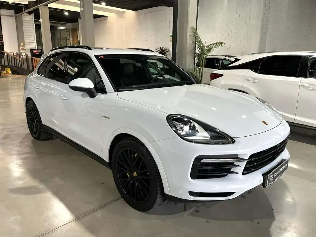 Usado Porsche Cayenne 462 CV (339 kW) 2021 Blanco SUV