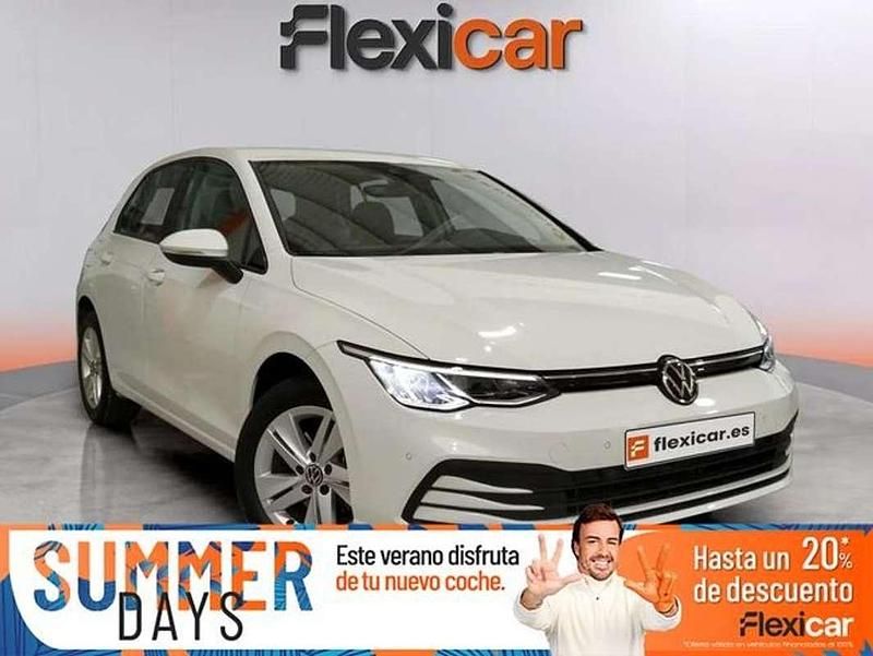 Blanco Usado 2022 VW Golf VIII Berlina | 22.290 € (Precio justo) - Imagen 1/4