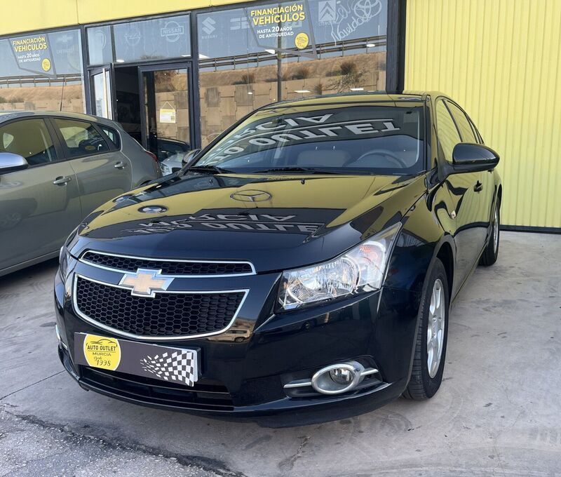 Negro Usado 2010 Chevrolet Cruze LS Berlina | 7500 € (Caro) - Imagen 1/4