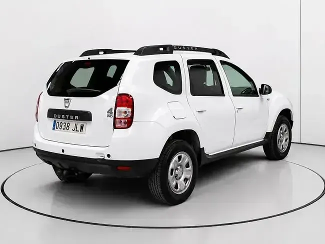 Usado Dacia Duster Lauréate 125 CV (91 kW) 2016 Blanco SUV