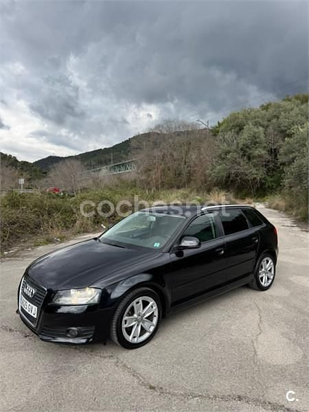 Usado Audi A3 Ambition 140 CV (102 kW) 2010 Negro Utilitario