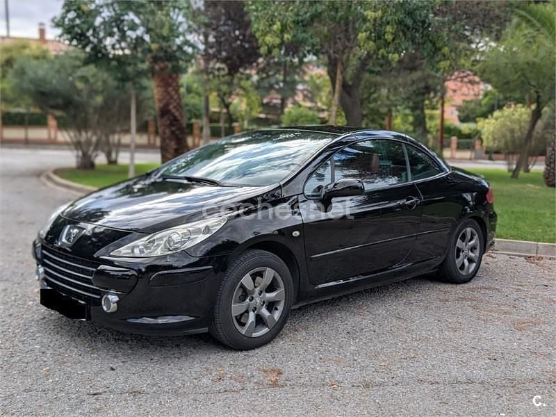 Negro Usado 2006 Peugeot 307 CC Descapotable | 5500 € (Precio justo) - Imagen 1/4