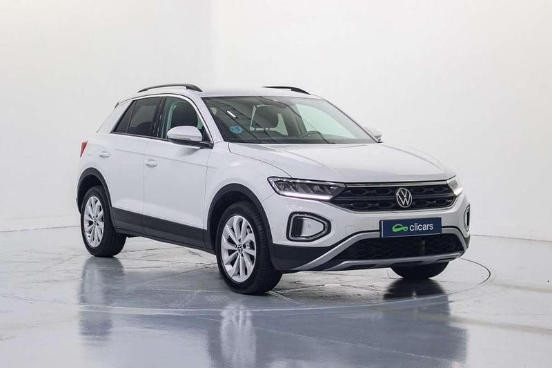 Usado VW T-Roc Life 116 CV (85 kW) 2022 Blanco SUV