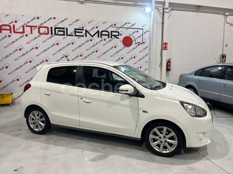 Usado Mitsubishi Space Star Motion 80 CV (58 kW) 2015 Blanco Berlina