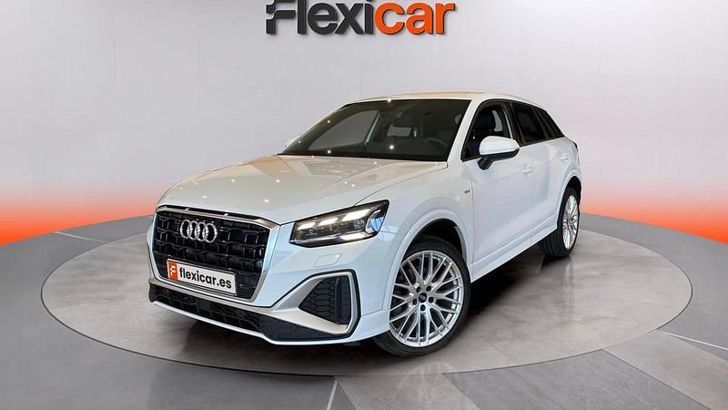 Usado Audi Q2 S-line plus 150 CV (110 kW) 2023 Blanco SUV