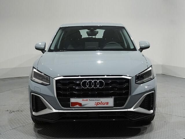Usado Audi Q2 S-Line 150 CV (110 kW) 2025 Gris SUV