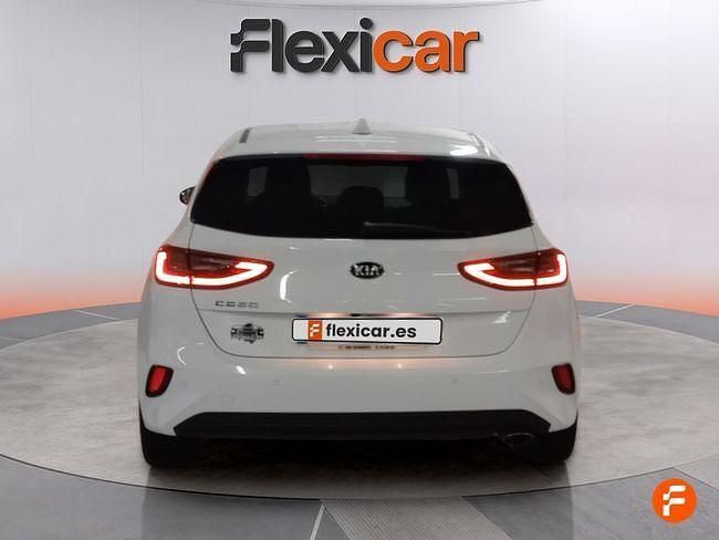 Usado Kia Ceed 120 CV (88 kW) 2020 Blanco Utilitario