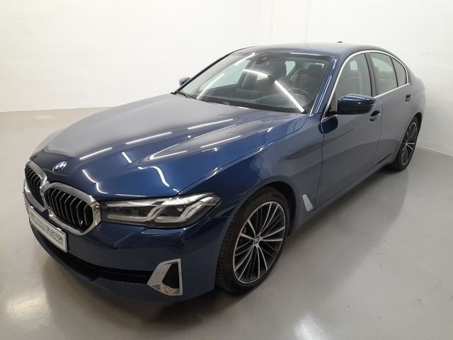 Usado 2021 BMW 520 Comfort Edition | 36.900 € - Imagen 1/4