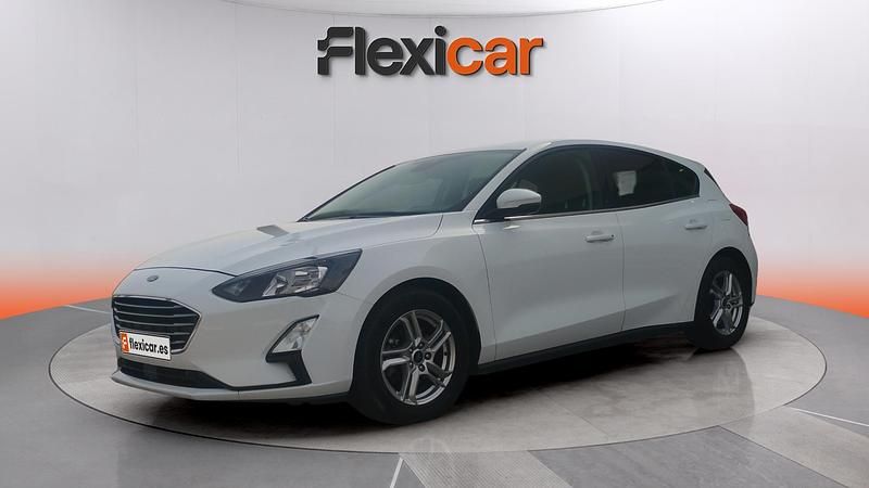Usado Ford Focus Trend 120 CV (88 kW) 2021 Blanco Utilitario