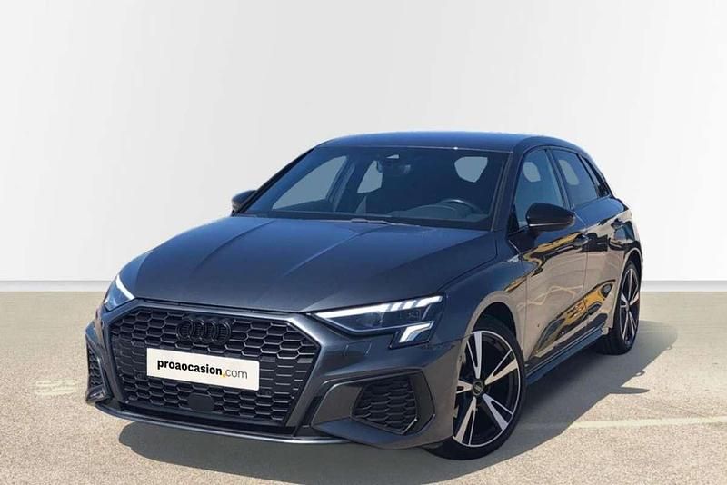 Gris Usado 2023 Audi A3 Sportback Ambiente Utilitario | 30.700 € (Caro) - Imagen 1/4