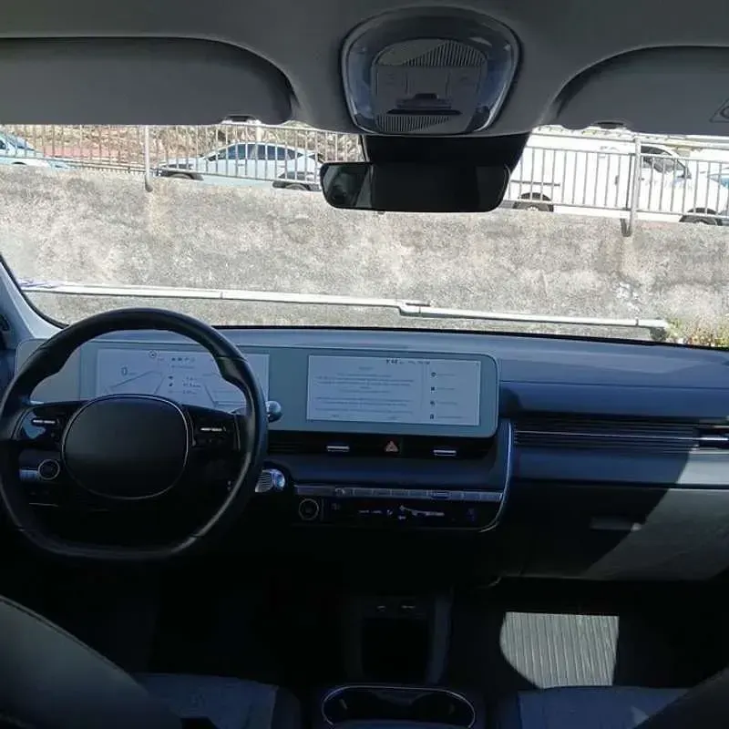 Usado Hyundai Ioniq 5 169 kW (230 CV) 2023 Gris SUV