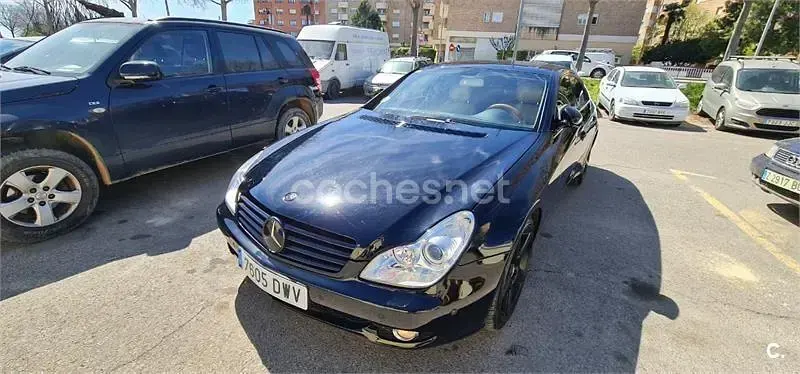 Usado Mercedes CLS500 306 CV (225 kW) 2006 Negro Coupe