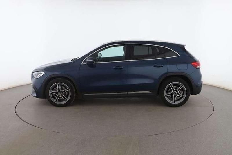 Occasion Mercedes GLA180 AMG line 136 PK (100 kW) 2021 Blauw SUV