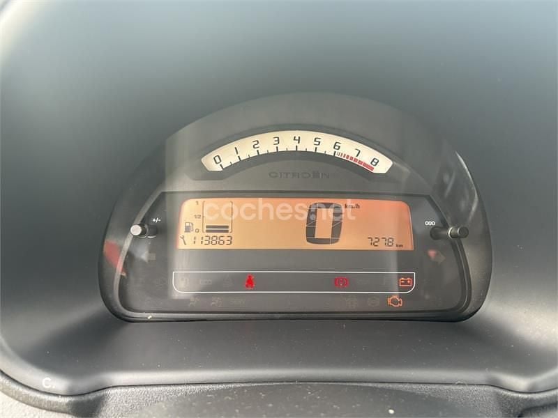 Usado Citroën C2 Furio 75 CV (55 kW) 2007 Granate Utilitario