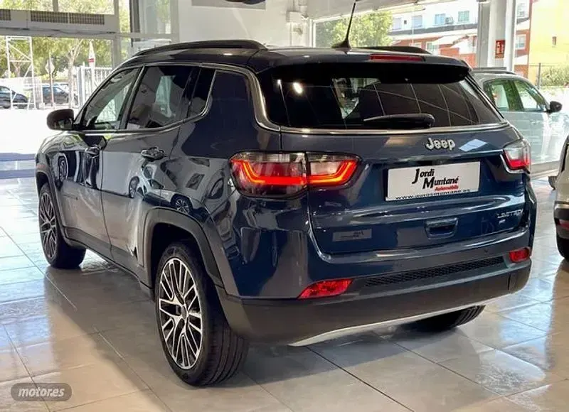 Usado Jeep Compass Limited 130 CV (95 kW) 2022 Azul SUV