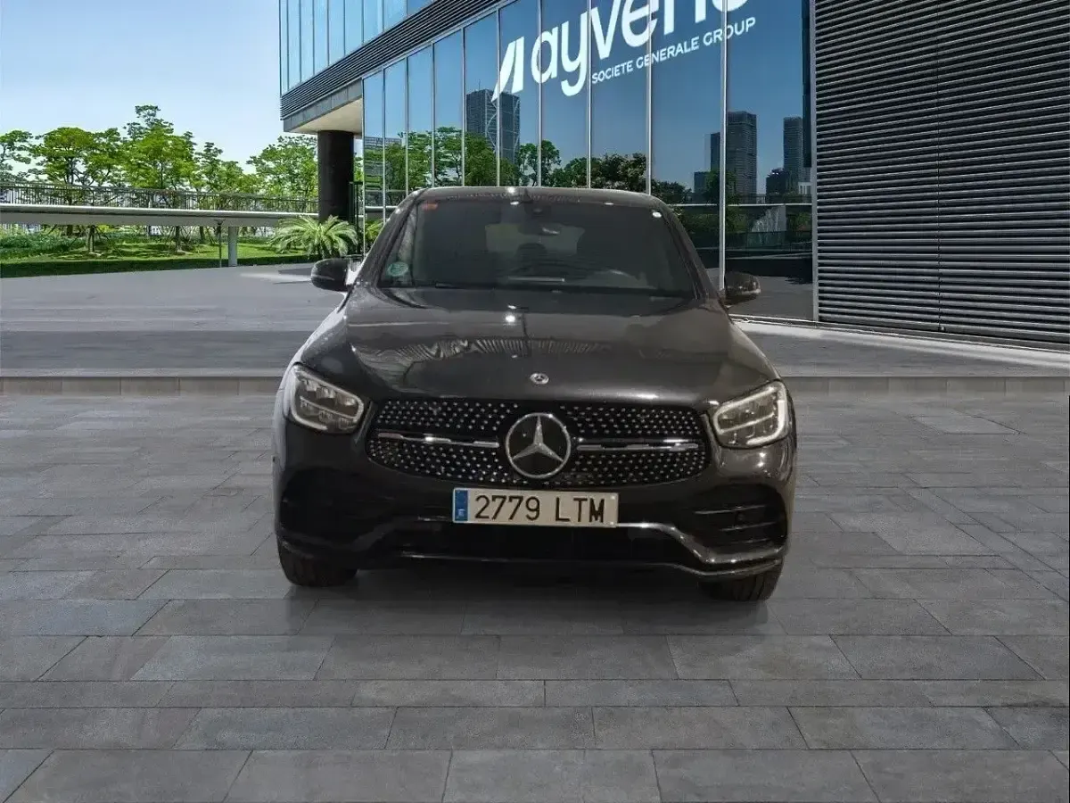 Usado Mercedes GLC220 194 CV (142 kW) 2021 Gris / plata SUV