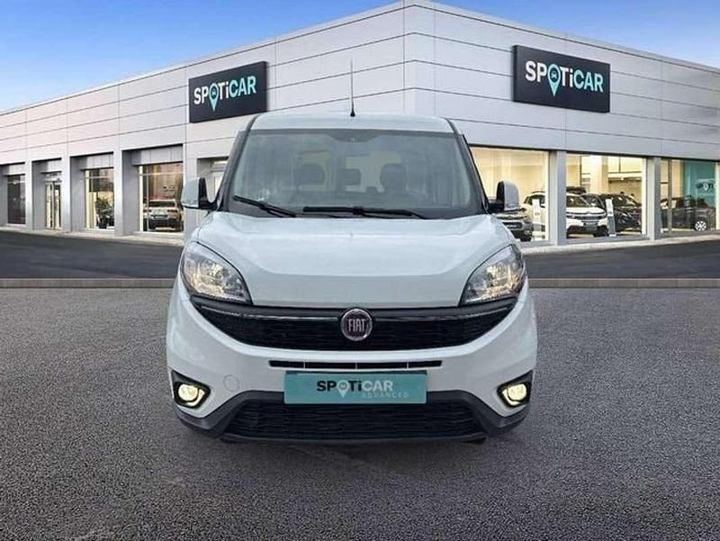 Usado Fiat Doblò Active 82 CV (60 kW) 2020 Blanco Monovolumen
