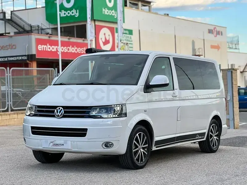 Usado VW Multivan Comfortline 180 CV (132 kW) 2013 Blanco Monovolumen