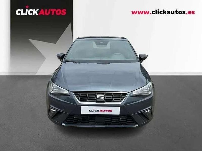 Usado Seat Ibiza FR 116 CV (85 kW) 2025 Gris Utilitario