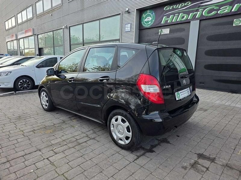 Usado Mercedes A160 Avantgarde 95 CV (69 kW) 2012 Negro Monovolumen