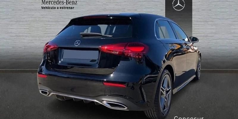 Nuevo Mercedes A200 150 CV (110 kW) 2025 Negro