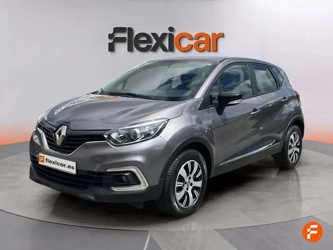Usado Renault Captur Life 90 CV (66 kW) 2020 Gris SUV