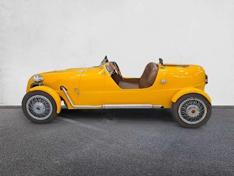 Usado Citroën 2CV 20 CV (14 kW) 1982 Amarillo Berlina