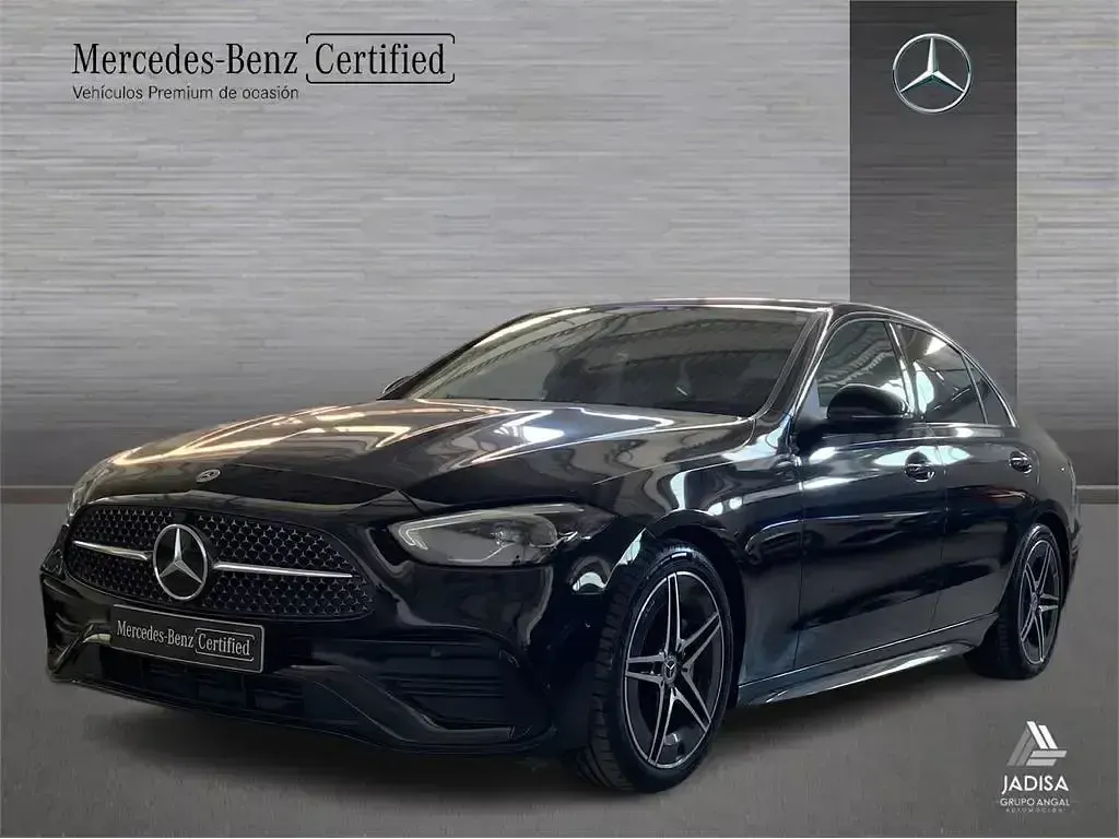 Usado Mercedes C200 AMG line 163 CV (119 kW) 2024 Negro Berlina