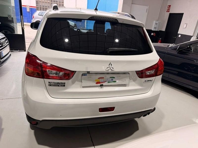 Usado Mitsubishi ASX 116 CV (85 kW) 2015 Blanco SUV