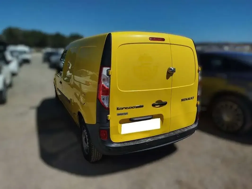 Usado Renault Kangoo 94 CV (69 kW) 2020 Amarillo Monovolumen