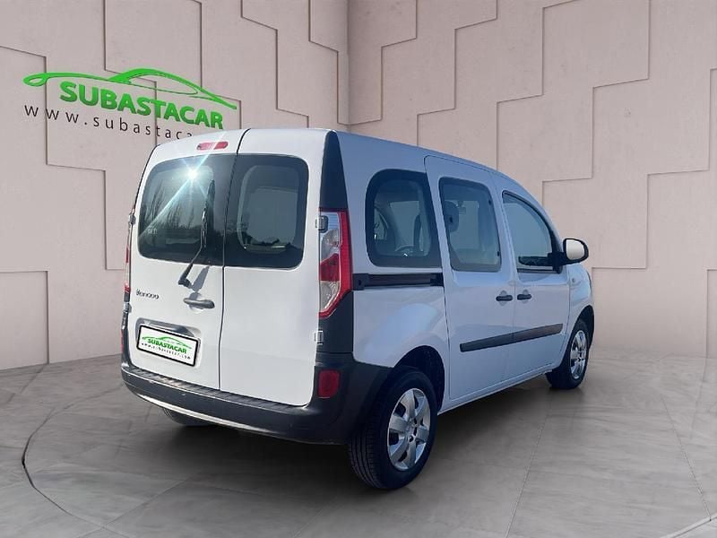 Usado Renault Kangoo 75 CV (55 kW) 2018 Blanco Monovolumen