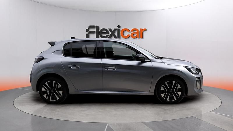 Usado Peugeot 208 Allure 110 CV (80 kW) 2025 Blanco Utilitario