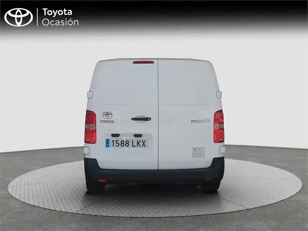 Usado Toyota Proace Business Edition 120 CV (88 kW) 2020 Blanco Monovolumen