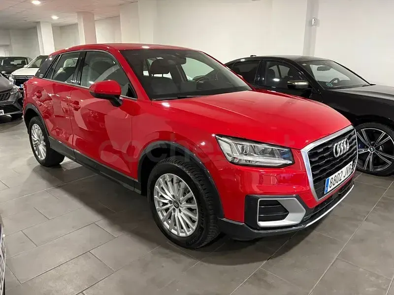Usado Audi Q2 Sport 116 CV (85 kW) 2016 Rojo SUV