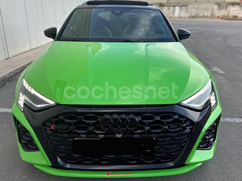 Verde Usado 2023 Audi RS3 Performance Berlina | 61.999 € (Buen precio) - Imagen 1/4