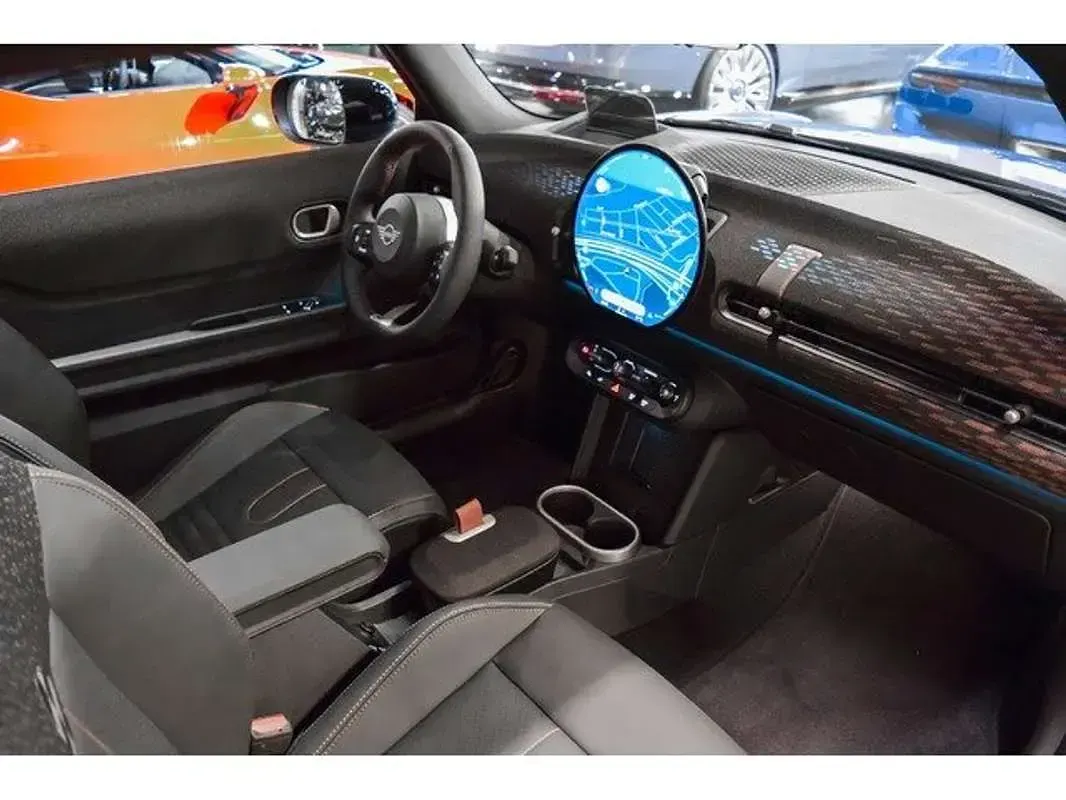 Usado Mini Cooper Classic 204 CV (150 kW) 2024 Azul Utilitario