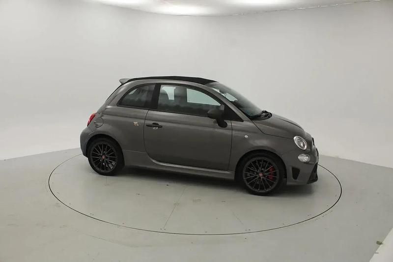 Usado Abarth 595 180 CV (132 kW) 2023 Gris Utilitario