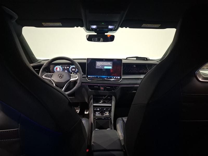 Usado VW Tayron R-line 150 CV (110 kW) 2025 Gris delfín SUV