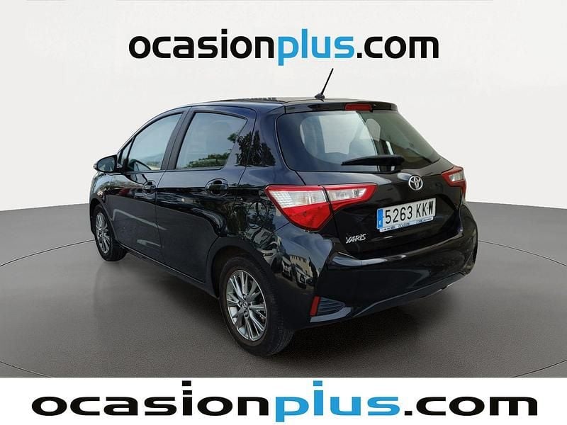 Usado Toyota Yaris City 69 CV (50 kW) 2018 Negro Utilitario
