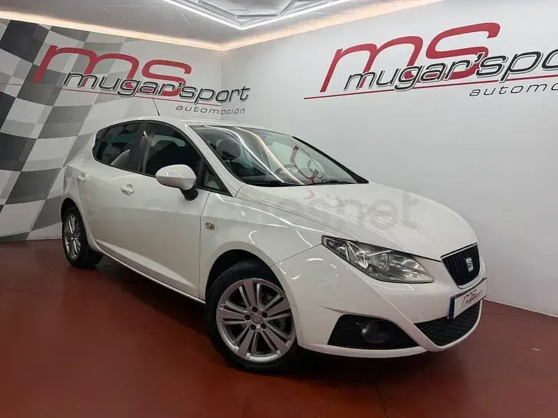 Usado Seat Ibiza Style 90 CV (66 kW) 2011 Blanco Berlina