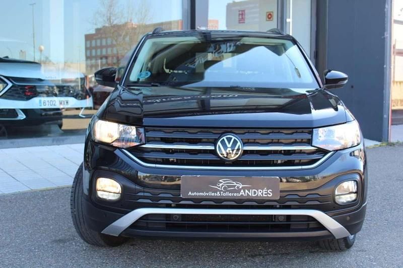 Usado VW T-Cross Advance 110 CV (80 kW) 2022 Negro SUV