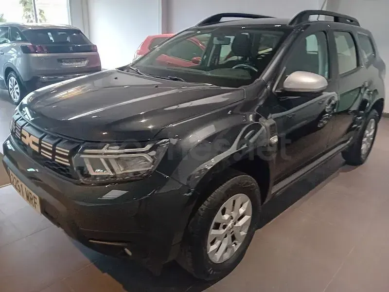 Usado Dacia Duster Expression 130 CV (95 kW) 2024 Gris / plata SUV