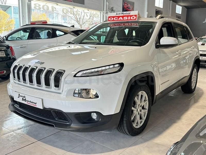 Usado Jeep Cherokee Longitude 140 CV (102 kW) 2015 Blanco SUV