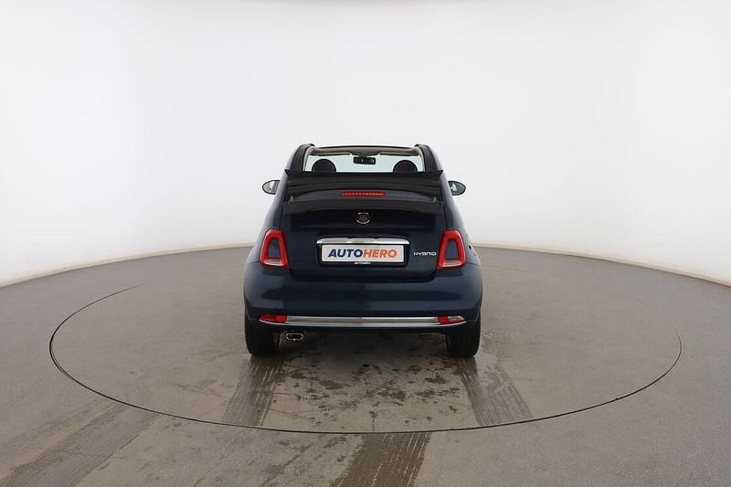 Usado Fiat 500C Dolcevita 70 CV (51 kW) 2021 Azul Descapotable