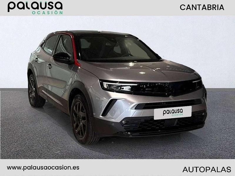 Usado Opel Mokka 131 CV (96 kW) 2023 Gris SUV